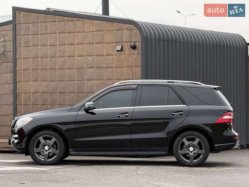 Позашляховик / Кросовер Mercedes-Benz M-Class 2013 в Києві