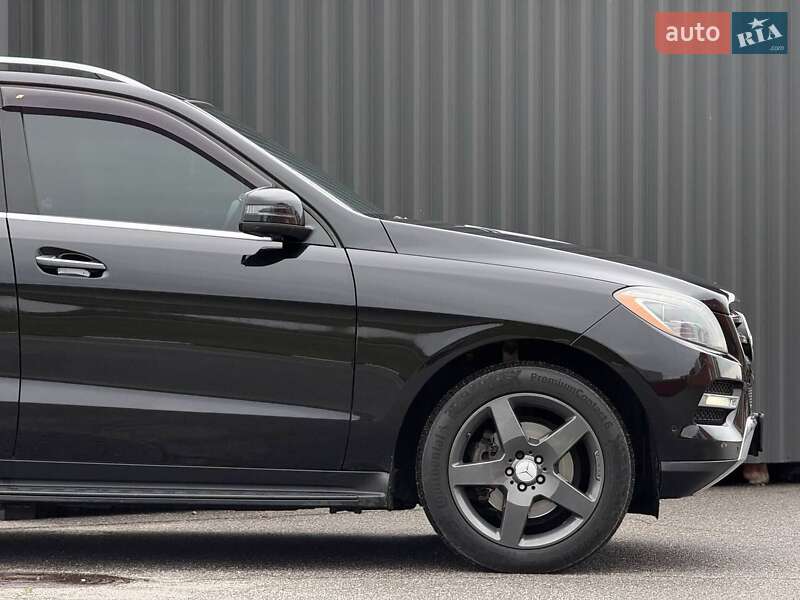 Позашляховик / Кросовер Mercedes-Benz M-Class 2013 в Києві