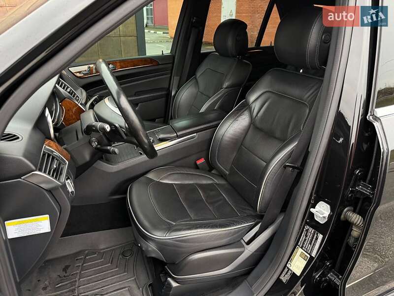 Позашляховик / Кросовер Mercedes-Benz M-Class 2013 в Києві