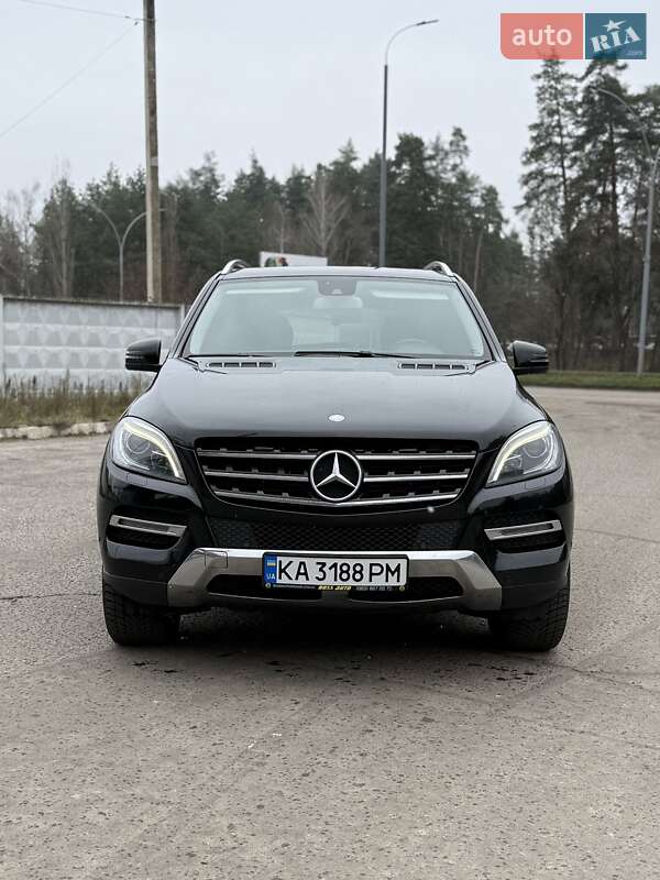 Позашляховик / Кросовер Mercedes-Benz M-Class 2013 в Охтирці