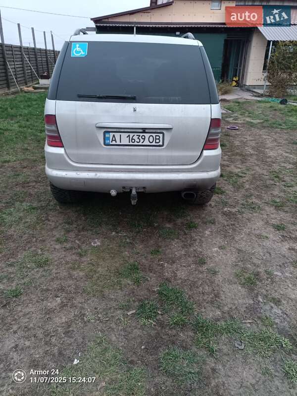 Внедорожник / Кроссовер Mercedes-Benz M-Class 1998 в Киеве