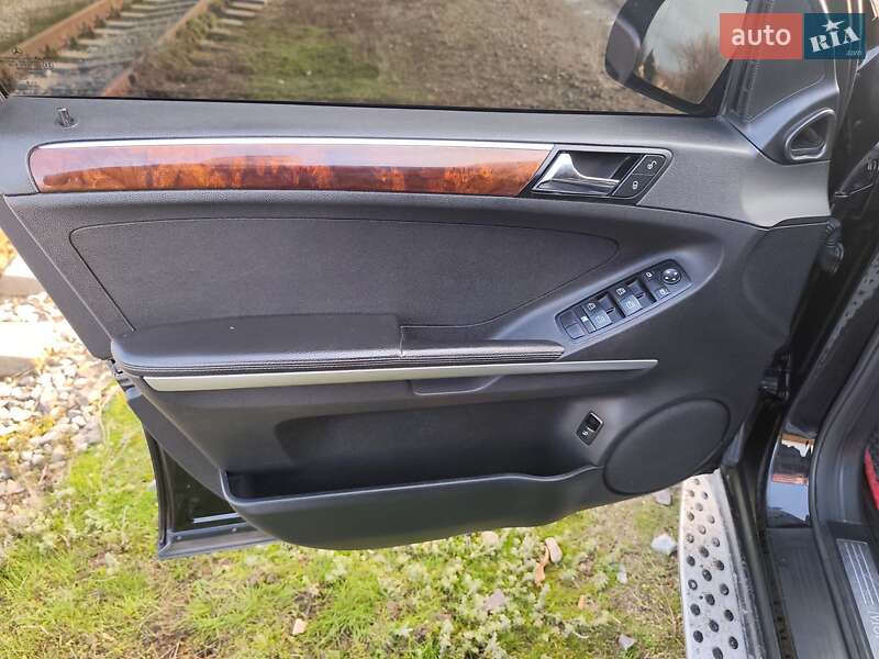 Внедорожник / Кроссовер Mercedes-Benz M-Class 2008 в Павлограде