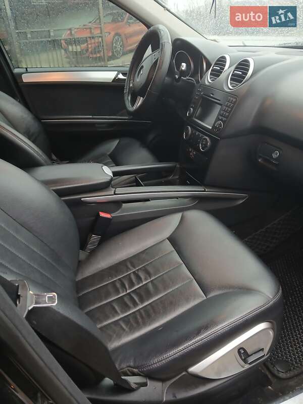 Позашляховик / Кросовер Mercedes-Benz M-Class 2006 в Білки