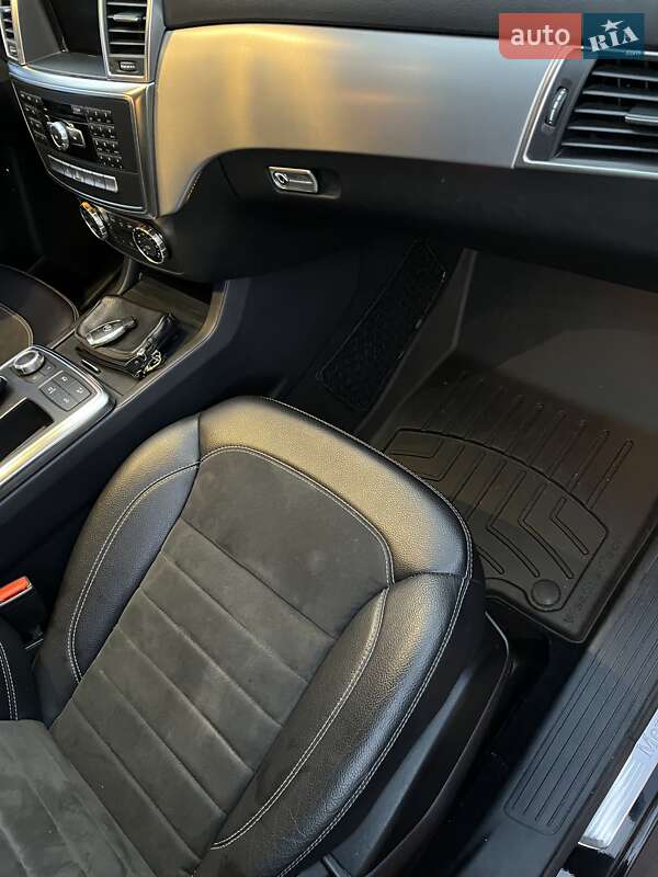 Внедорожник / Кроссовер Mercedes-Benz M-Class 2013 в Тетиеве