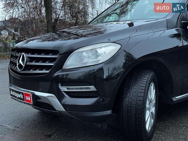 Внедорожник / Кроссовер Mercedes-Benz M-Class 2013 в Киеве