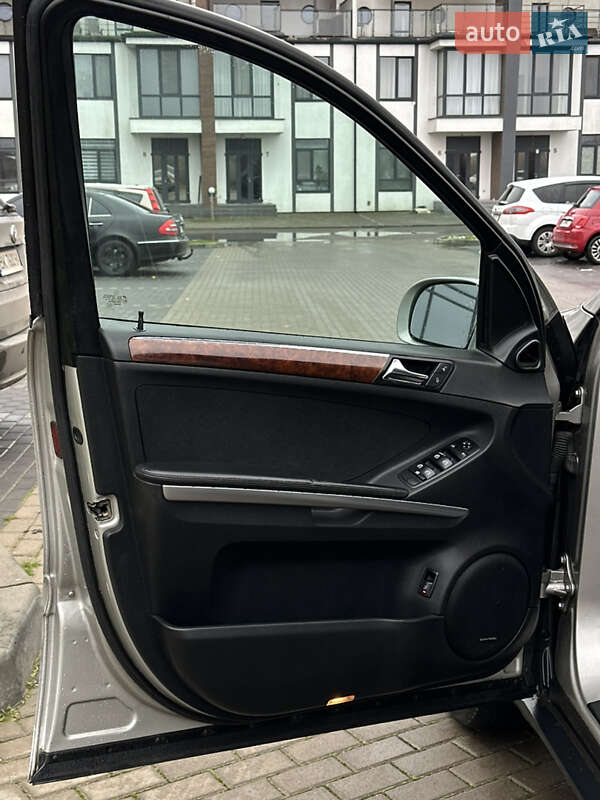 Позашляховик / Кросовер Mercedes-Benz M-Class 2006 в Рівному фото 13 Позашляховик / Кросовер Mercedes-Benz M-Class 2006 в Рівному