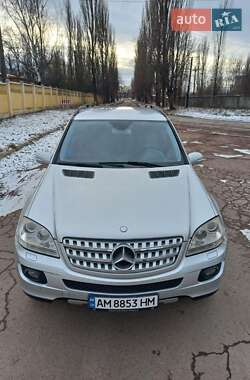 Внедорожник / Кроссовер Mercedes-Benz M-Class 2008 в Коростене