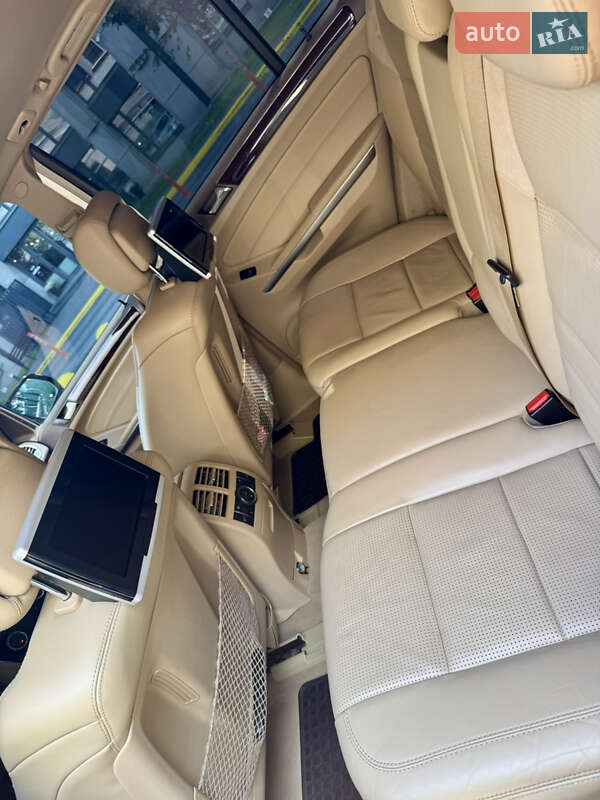 Внедорожник / Кроссовер Mercedes-Benz M-Class 2008 в Днепре фото 10 Внедорожник / Кроссовер Mercedes-Benz M-Class 2008 в Днепре