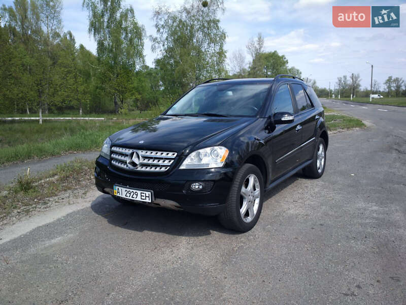 Mercedes-Benz M-Class 2008