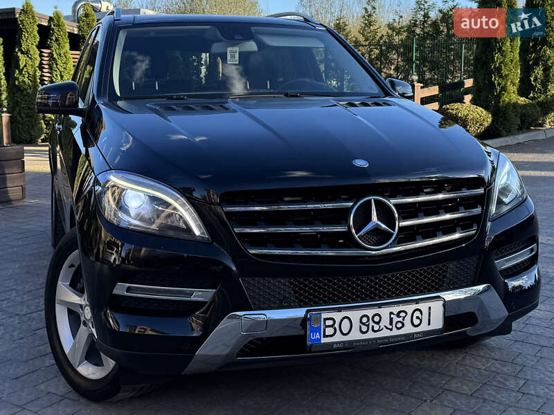 Внедорожник / Кроссовер Mercedes-Benz M-Class 2012 в Тернополе