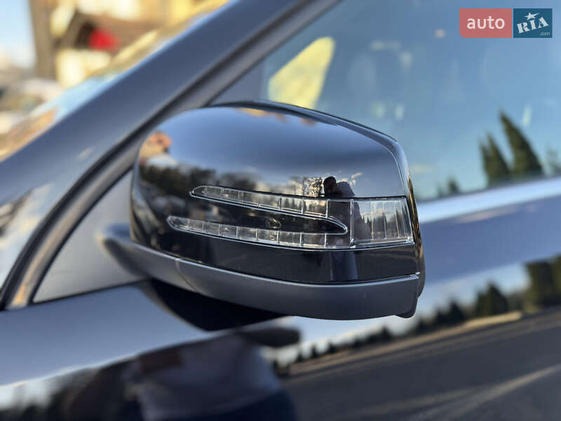 Внедорожник / Кроссовер Mercedes-Benz M-Class 2012 в Тернополе