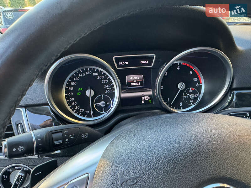 Внедорожник / Кроссовер Mercedes-Benz M-Class 2012 в Тернополе