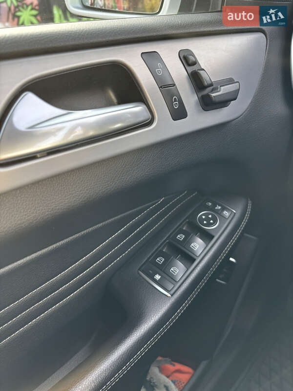 Внедорожник / Кроссовер Mercedes-Benz M-Class 2013 в Харькове