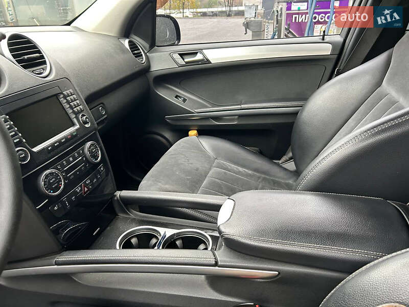 Позашляховик / Кросовер Mercedes-Benz M-Class 2008 в Дніпрі