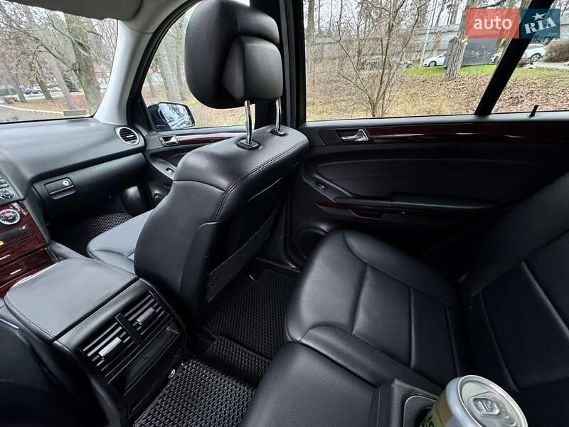 Внедорожник / Кроссовер Mercedes-Benz M-Class 2008 в Буче