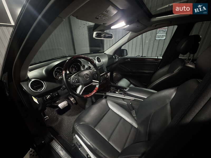 Внедорожник / Кроссовер Mercedes-Benz M-Class 2008 в Буче