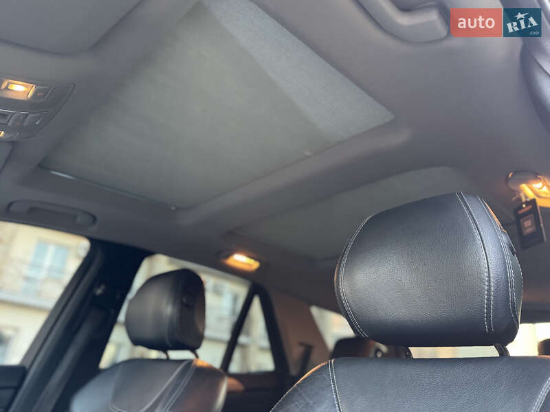 Внедорожник / Кроссовер Mercedes-Benz M-Class 2012 в Львове