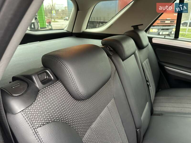 Позашляховик / Кросовер Mercedes-Benz M-Class 2011 в Києві фото 38 Позашляховик / Кросовер Mercedes-Benz M-Class 2011 в Києві