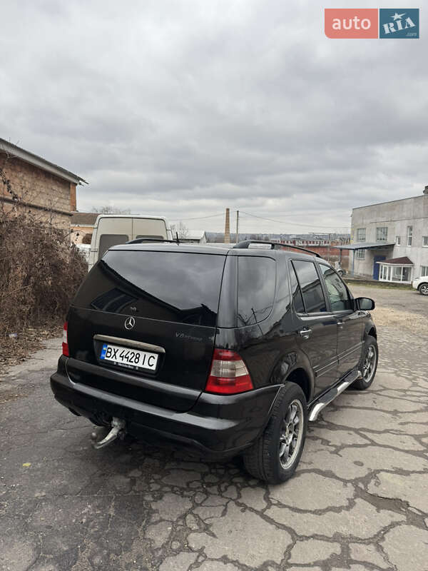 Внедорожник / Кроссовер Mercedes-Benz M-Class 2004 в Хмельницком фото 3 Внедорожник / Кроссовер Mercedes-Benz M-Class 2004 в Хмельницком