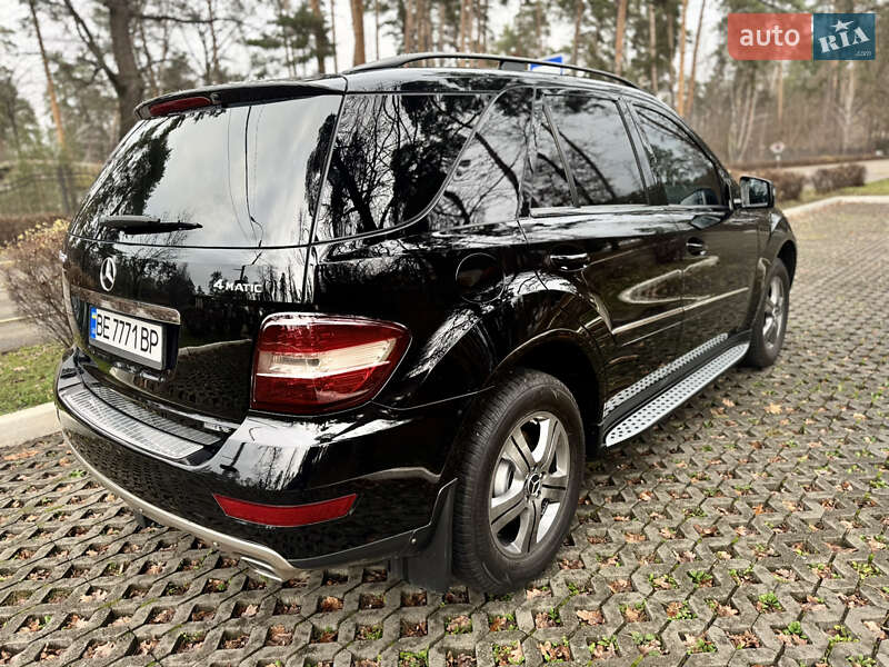 Внедорожник / Кроссовер Mercedes-Benz M-Class 2008 в Буче