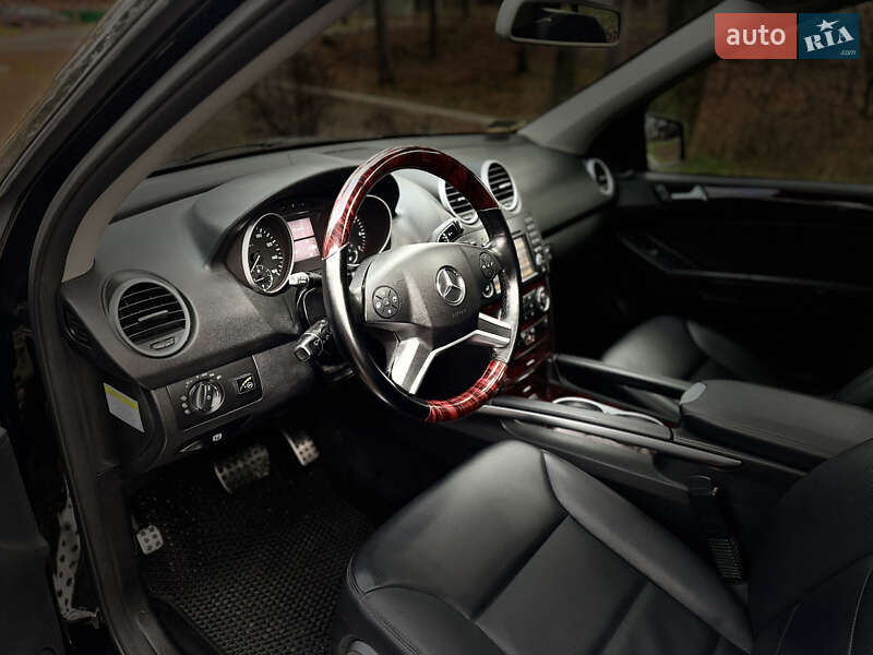 Внедорожник / Кроссовер Mercedes-Benz M-Class 2008 в Буче