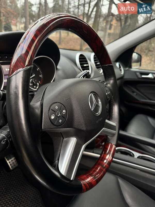 Внедорожник / Кроссовер Mercedes-Benz M-Class 2008 в Буче