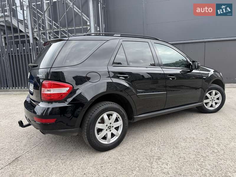 Позашляховик / Кросовер Mercedes-Benz M-Class 2011 в Києві фото 5 Позашляховик / Кросовер Mercedes-Benz M-Class 2011 в Києві