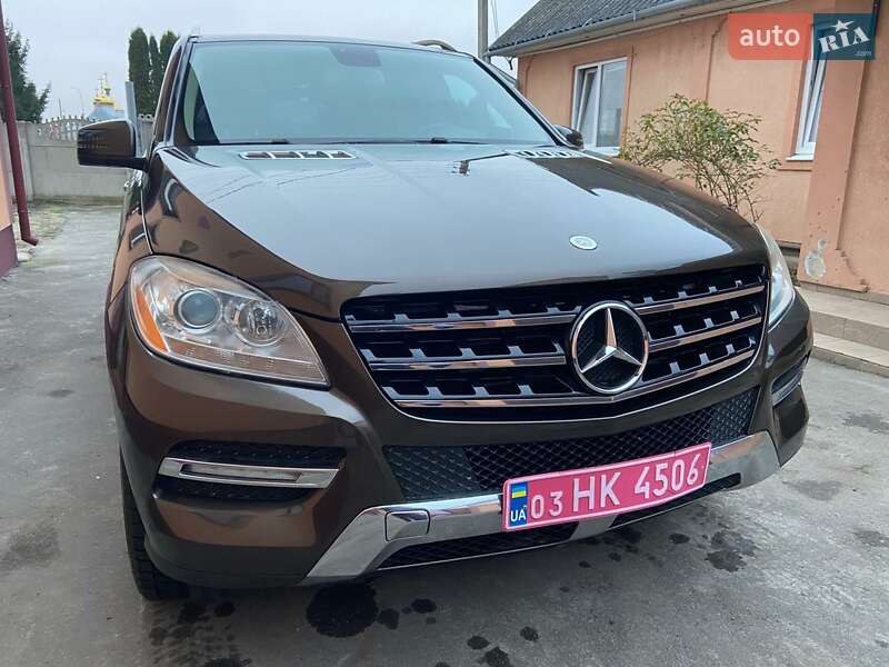 Внедорожник / Кроссовер Mercedes-Benz M-Class 2012 в Дубно