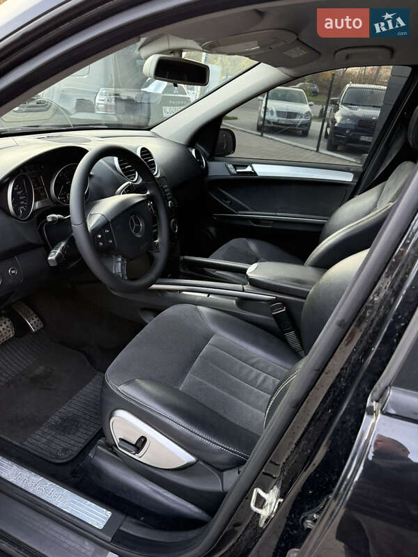 Позашляховик / Кросовер Mercedes-Benz M-Class 2006 в Чернівцях