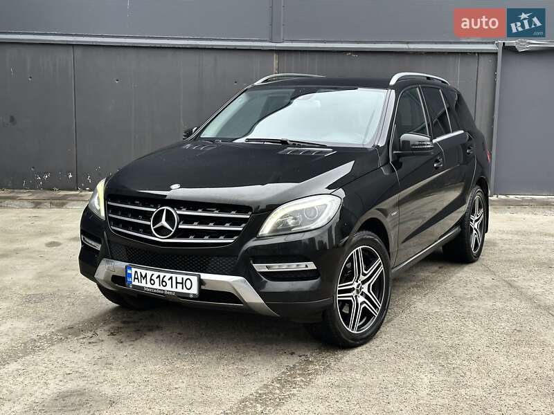 Позашляховик / Кросовер Mercedes-Benz M-Class 2012 в Києві фото 5 Позашляховик / Кросовер Mercedes-Benz M-Class 2012 в Києві
