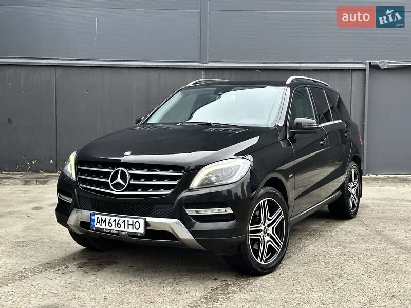Позашляховик / Кросовер Mercedes-Benz M-Class 2012 в Києві фото 4 Позашляховик / Кросовер Mercedes-Benz M-Class 2012 в Києві