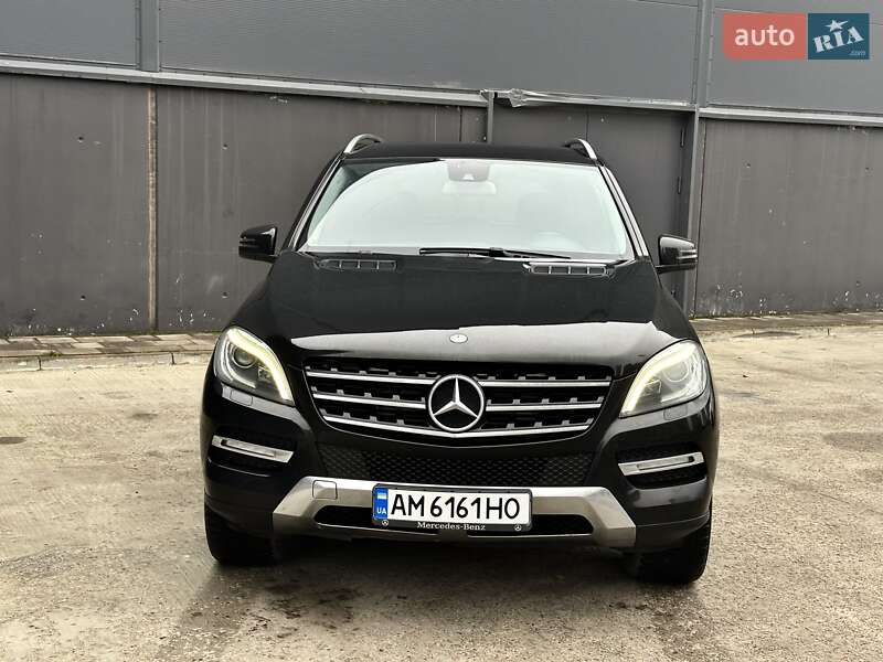 Позашляховик / Кросовер Mercedes-Benz M-Class 2012 в Києві фото 8 Позашляховик / Кросовер Mercedes-Benz M-Class 2012 в Києві