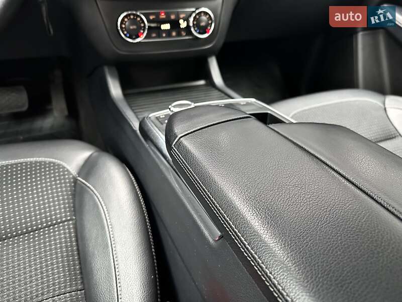 Позашляховик / Кросовер Mercedes-Benz M-Class 2012 в Києві фото 37 Позашляховик / Кросовер Mercedes-Benz M-Class 2012 в Києві