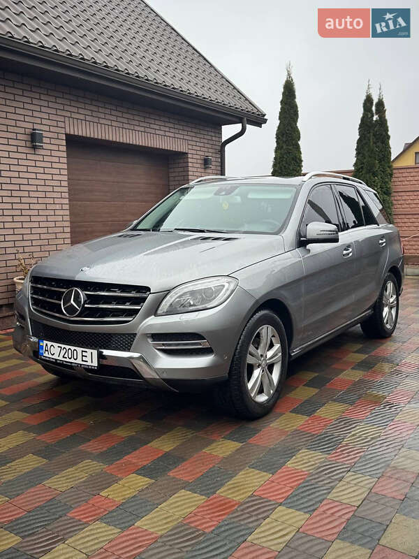 Внедорожник / Кроссовер Mercedes-Benz M-Class 2013 в Луцке фото 3 Внедорожник / Кроссовер Mercedes-Benz M-Class 2013 в Луцке