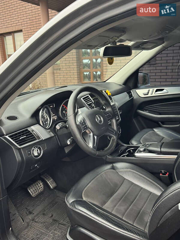 Внедорожник / Кроссовер Mercedes-Benz M-Class 2013 в Луцке фото 17 Внедорожник / Кроссовер Mercedes-Benz M-Class 2013 в Луцке