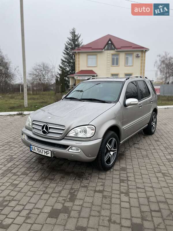 Позашляховик / Кросовер Mercedes-Benz M-Class 2005 в Шишаках