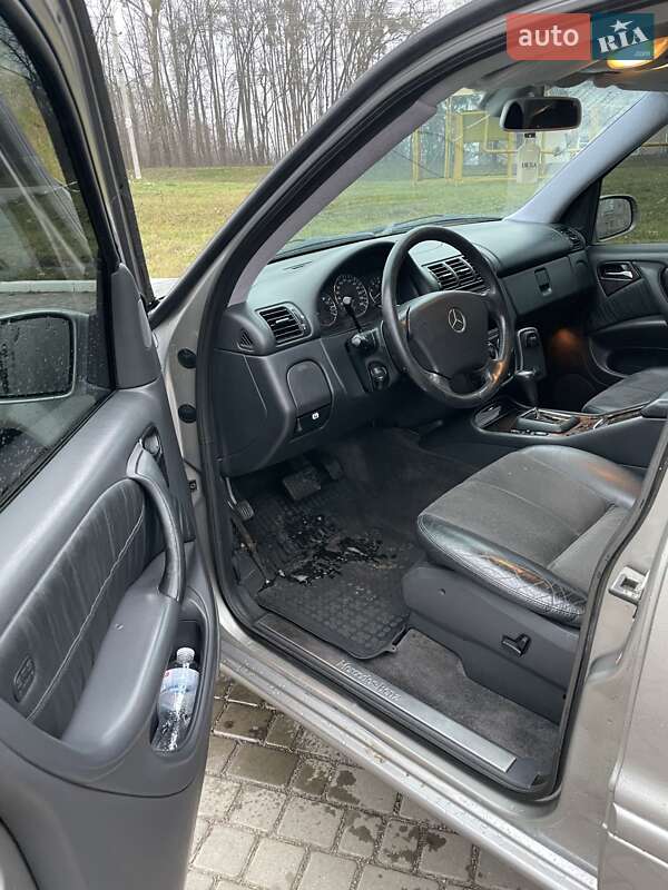 Позашляховик / Кросовер Mercedes-Benz M-Class 2005 в Шишаках