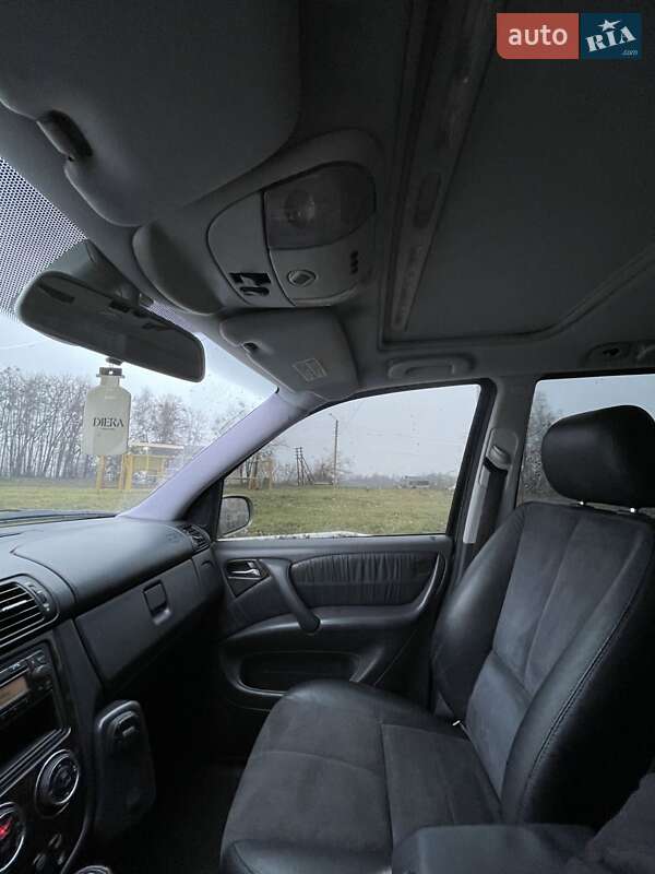 Позашляховик / Кросовер Mercedes-Benz M-Class 2005 в Шишаках