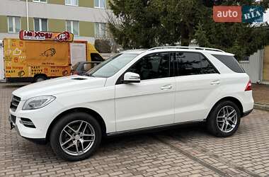 Внедорожник / Кроссовер Mercedes-Benz M-Class 2014 в Ровно
