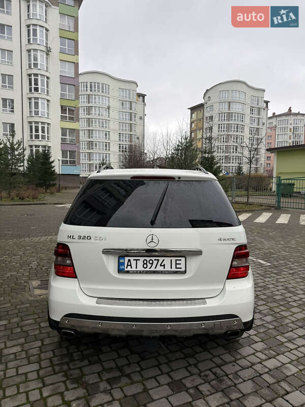 Внедорожник / Кроссовер Mercedes-Benz M-Class 2008 в Ивано-Франковске