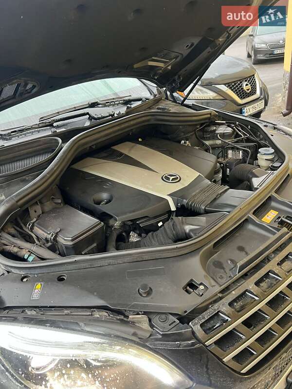 Внедорожник / Кроссовер Mercedes-Benz M-Class 2013 в Харькове