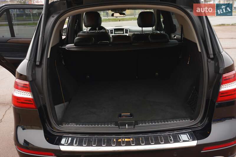 Внедорожник / Кроссовер Mercedes-Benz M-Class 2013 в Харькове фото 21 Внедорожник / Кроссовер Mercedes-Benz M-Class 2013 в Харькове