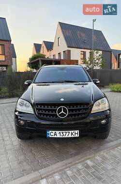 Позашляховик / Кросовер Mercedes-Benz M-Class 2006 в Умані