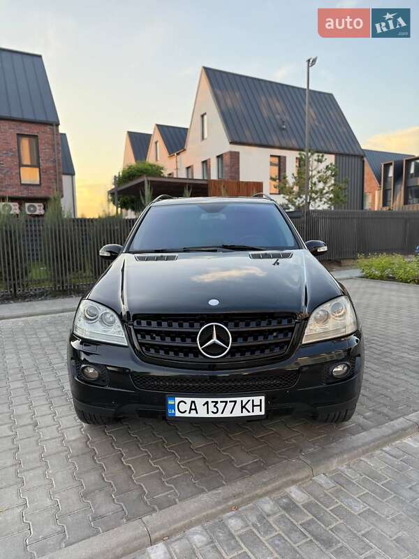 Позашляховик / Кросовер Mercedes-Benz M-Class 2006 в Умані фото Позашляховик / Кросовер Mercedes-Benz M-Class 2006 в Умані