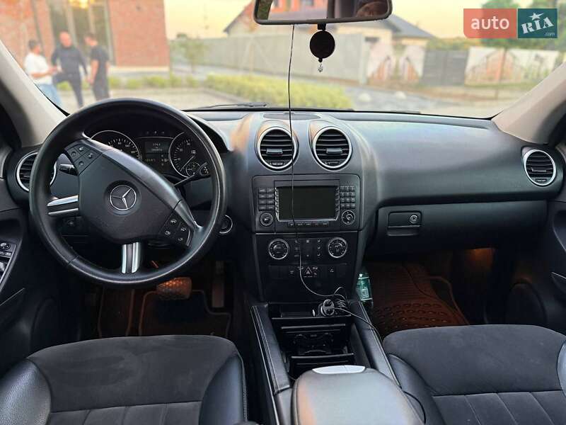 Позашляховик / Кросовер Mercedes-Benz M-Class 2006 в Умані фото 13 Позашляховик / Кросовер Mercedes-Benz M-Class 2006 в Умані