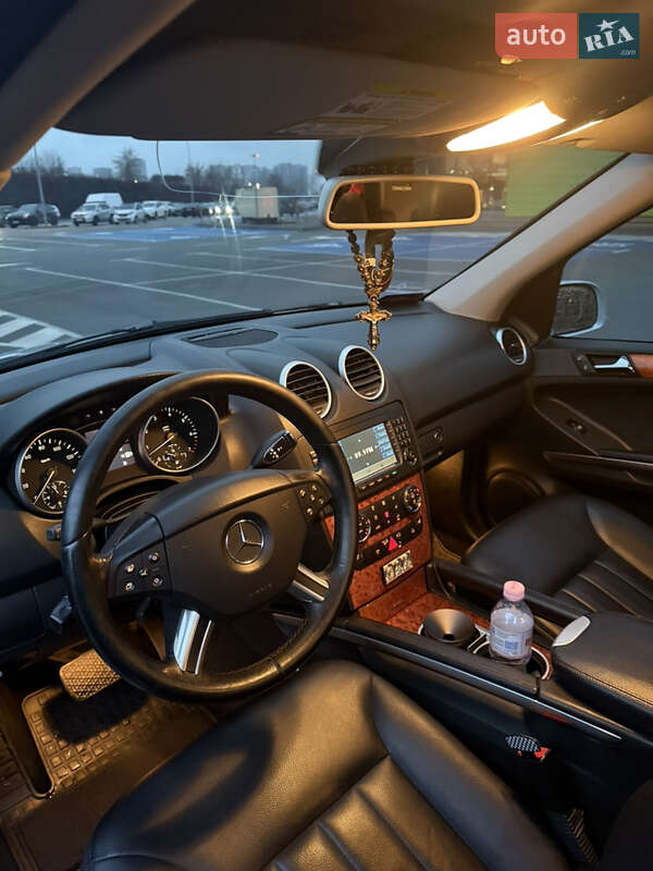 Позашляховик / Кросовер Mercedes-Benz M-Class 2008 в Києві