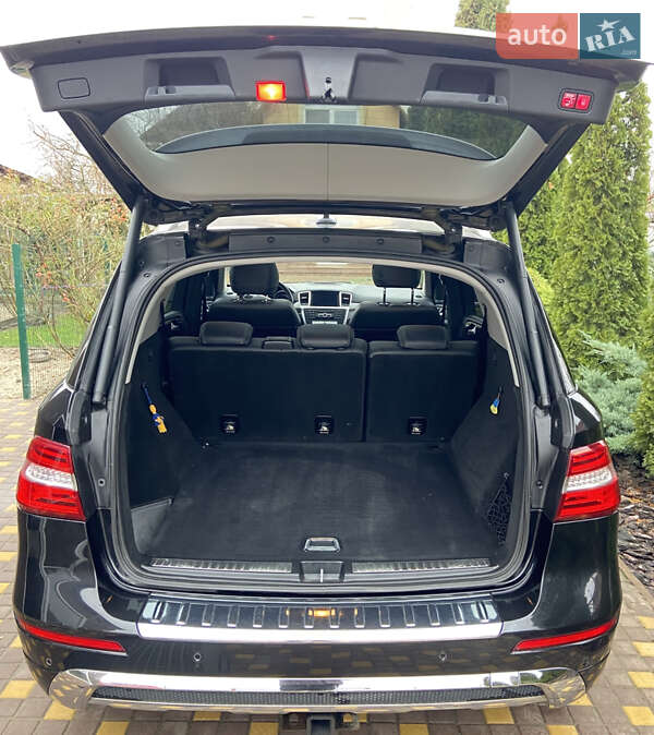 Внедорожник / Кроссовер Mercedes-Benz M-Class 2011 в Киеве фото 12 Внедорожник / Кроссовер Mercedes-Benz M-Class 2011 в Киеве