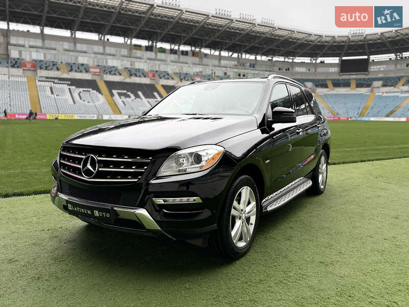 Позашляховик / Кросовер Mercedes-Benz M-Class 2012 в Одесі