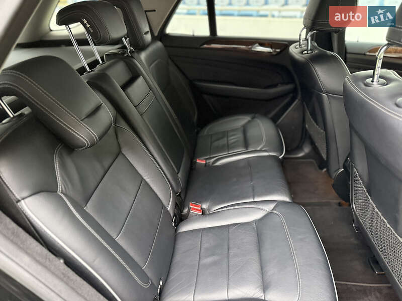Позашляховик / Кросовер Mercedes-Benz M-Class 2012 в Одесі