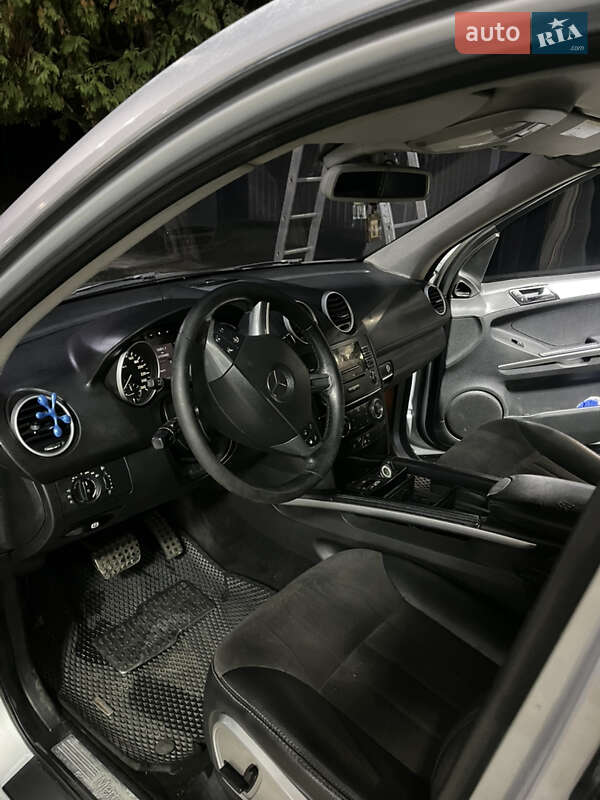 Позашляховик / Кросовер Mercedes-Benz M-Class 2006 в Дубовому